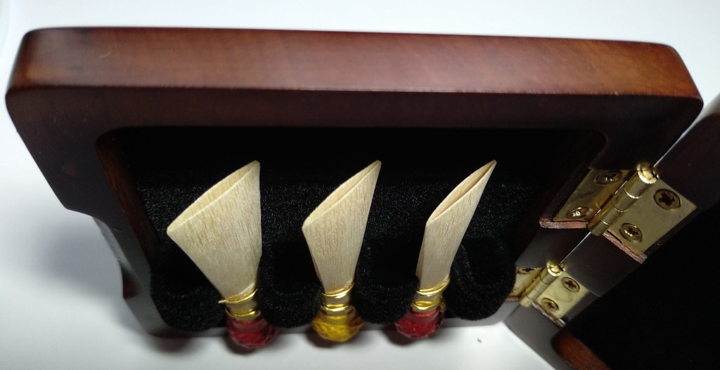 Cañas Fagot Profesional con Estuche acabado en Madera  (3 unidades)